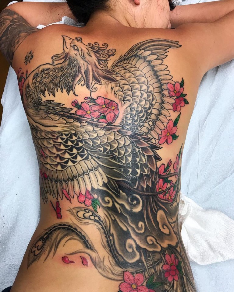 Азиатский феникс тату