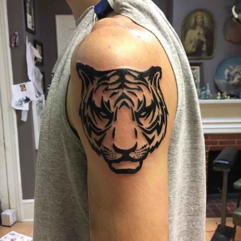 татуировки тигр