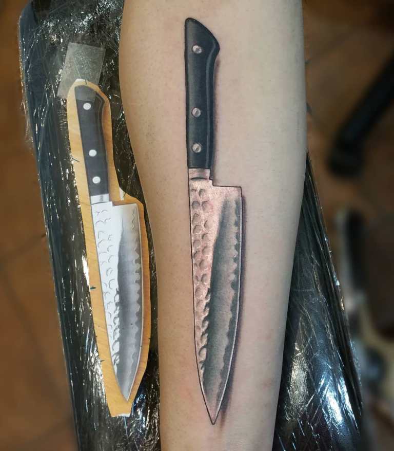 нож тату значение