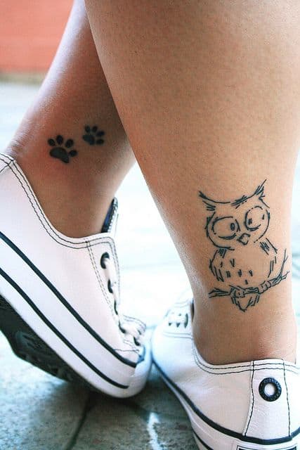 Simple Owl Tattoo on Back of Leg