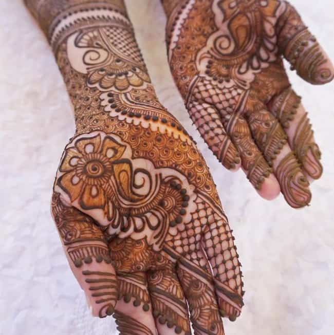 henna tattoos on hands