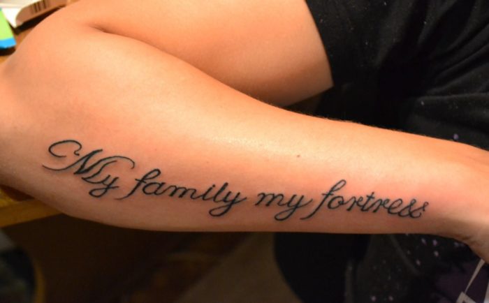 Татуировка "Моя семья - Моя крепость"