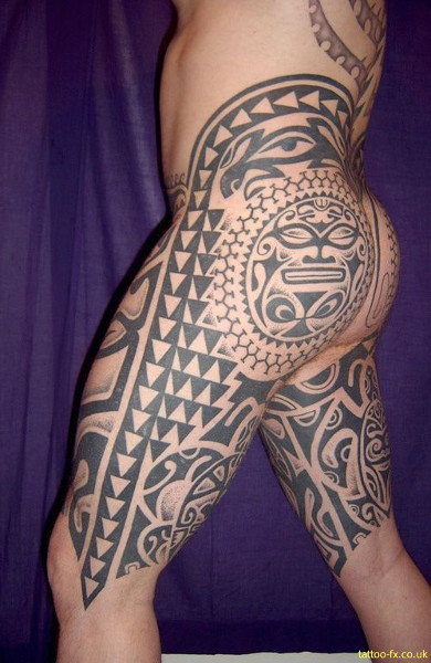 Татуировка в стиле полинезия