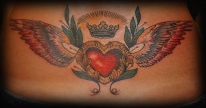 Все значения татуировки сердце - как выбрать тату с сердцем и не ошибиться?