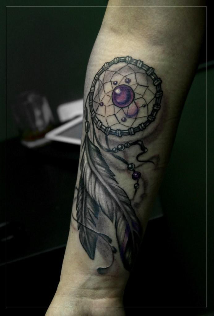 Художественная татуировка «Ловец снов». Мастер Мария Скляр.